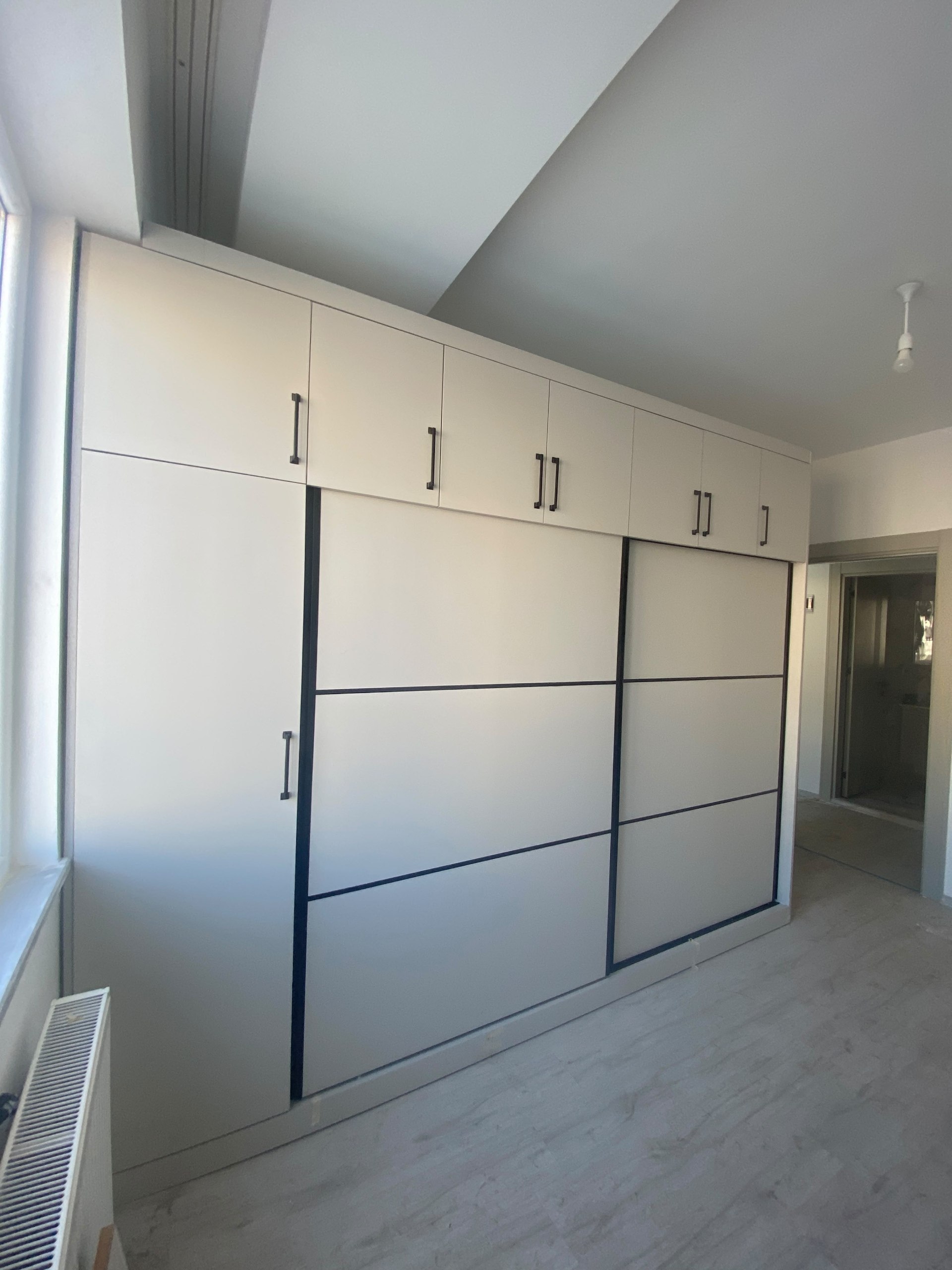 Sürmeli Kapaklı Modern Vestiyer