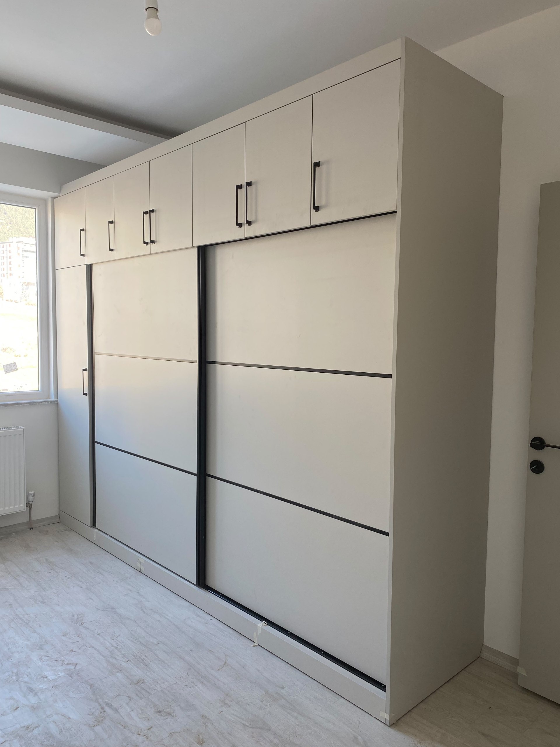 Sürmeli Kapaklı Modern Vestiyer - detay 2